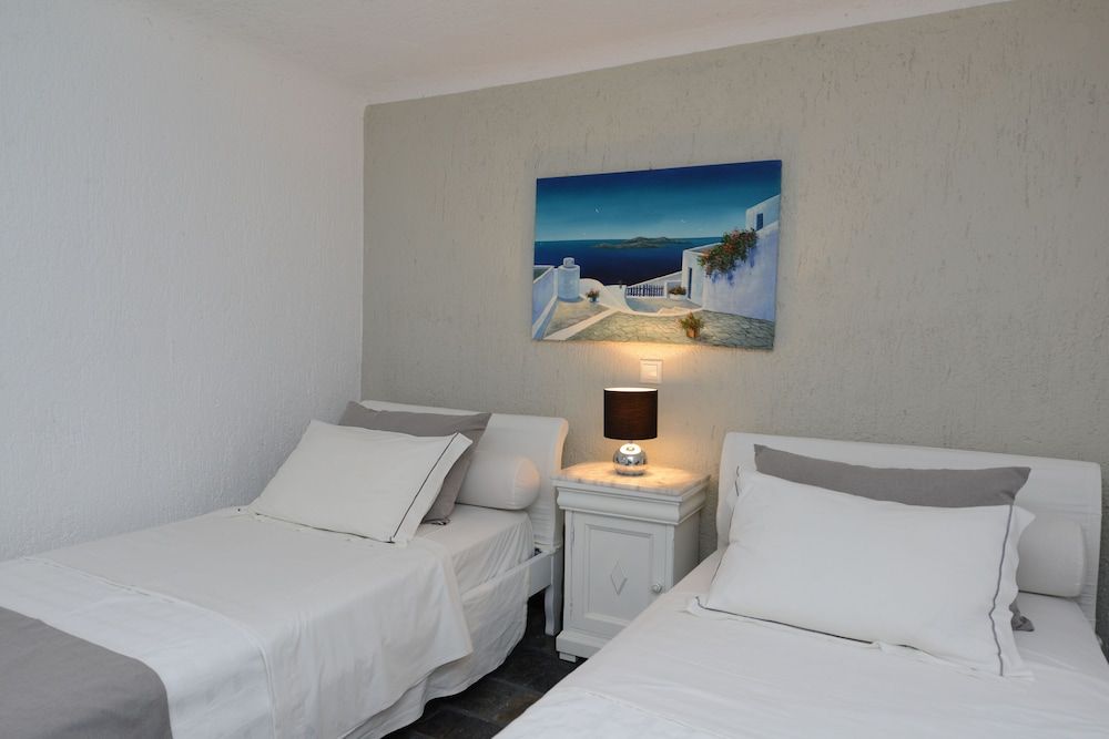 Thalasses Villas Deluxe Apartment, 2 Bedrooms, Sea View (Loulos) 4