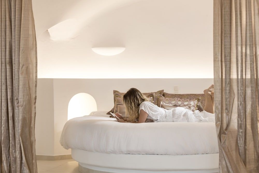 undefined Amber Light Villas Santorini 2