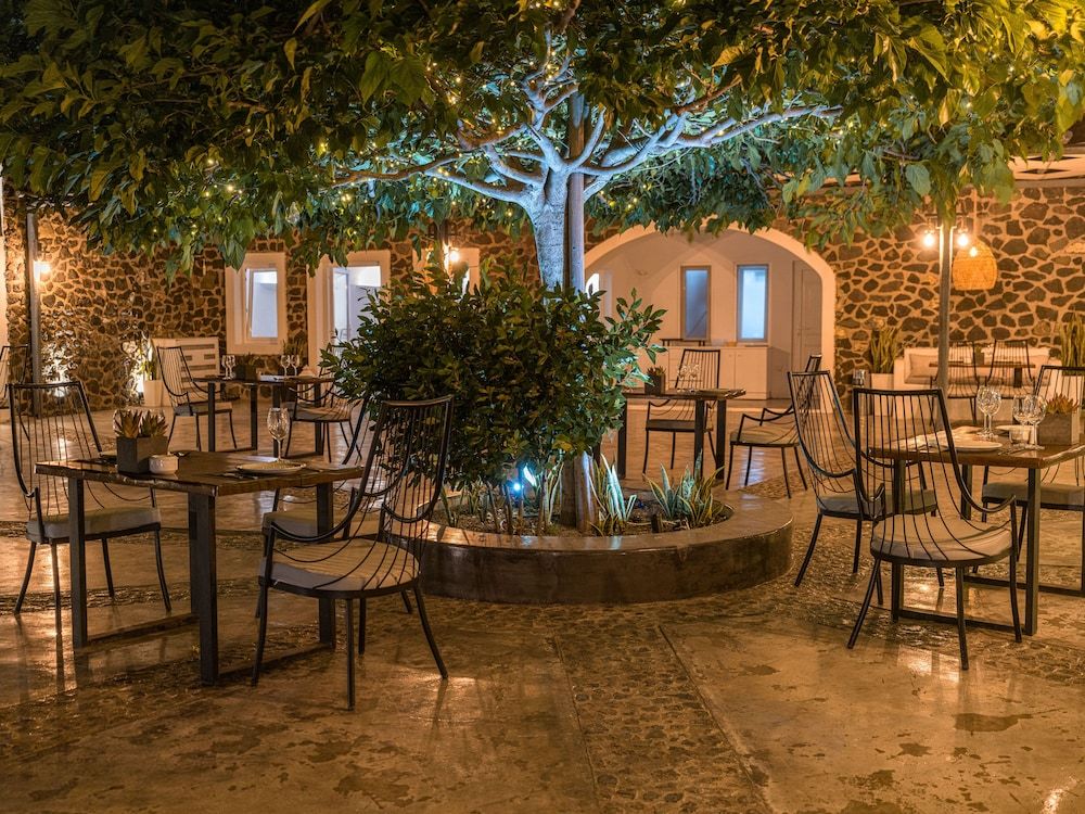 undefined Amber Light Villas Santorini 8