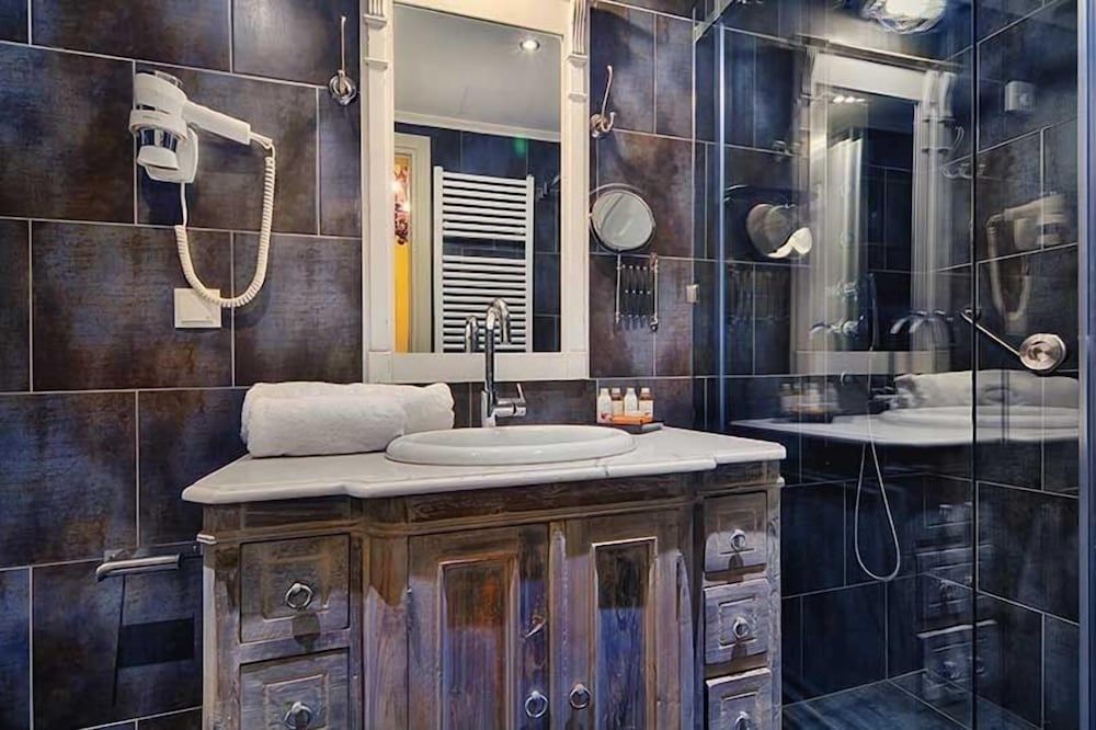 Hotel Antique Luxury Double Room 11