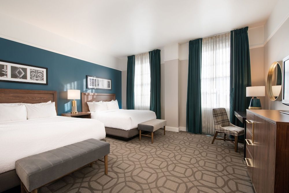 Magnolia Hotel Omaha Deluxe Room, 2 Queen Beds 2