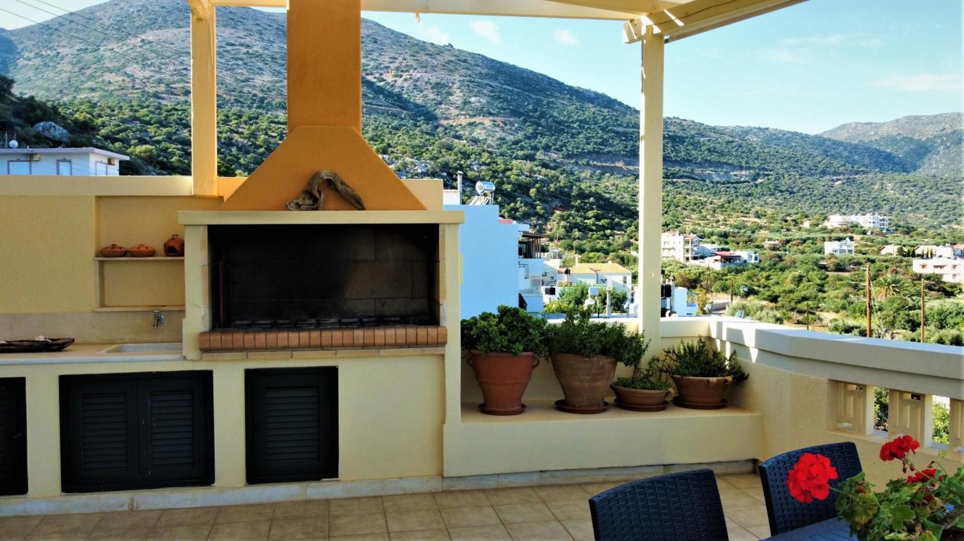 1-Bedroom Suite with Sea View (4 Adults)
