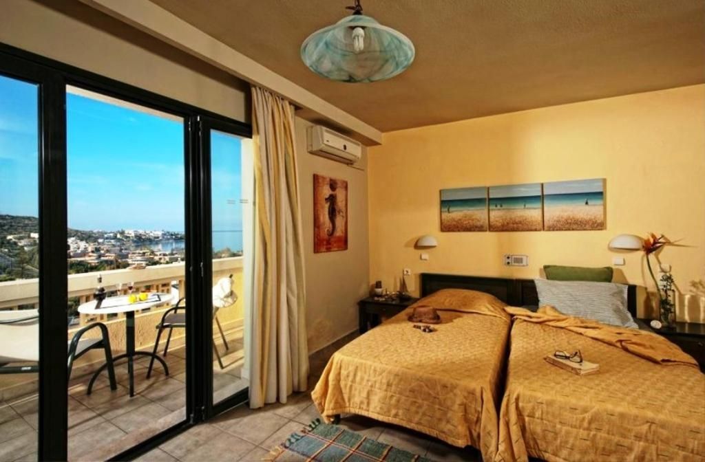 1-Bedroom Family Apartment with Sea view (4 Adults)
