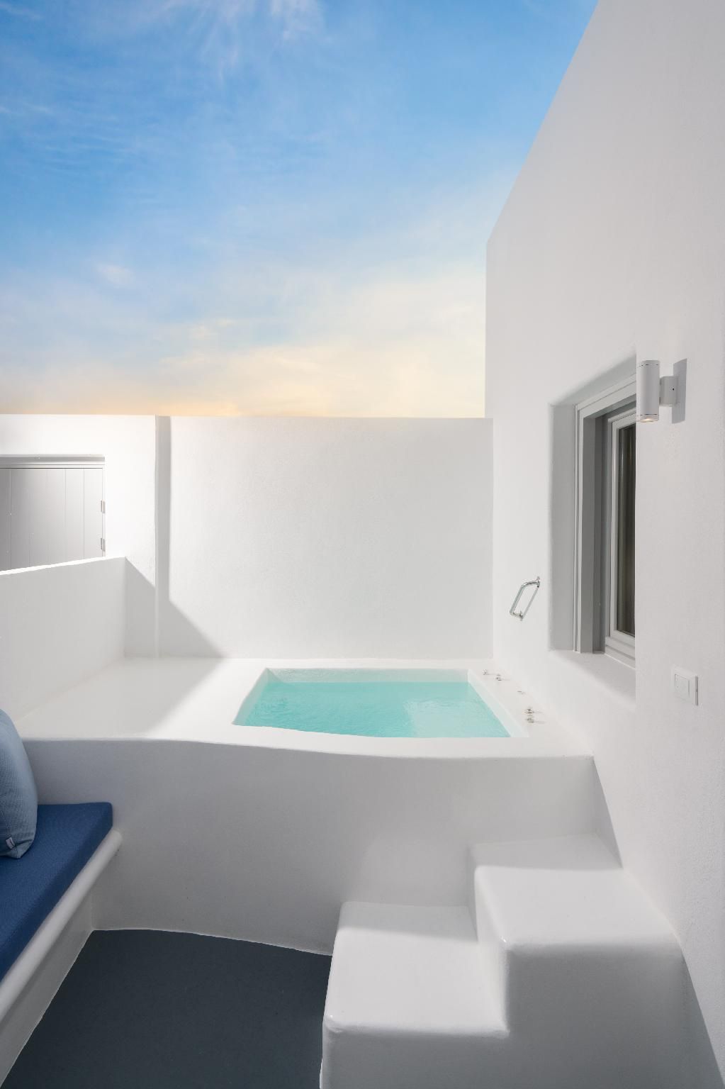 undefined White Concept Caves 9