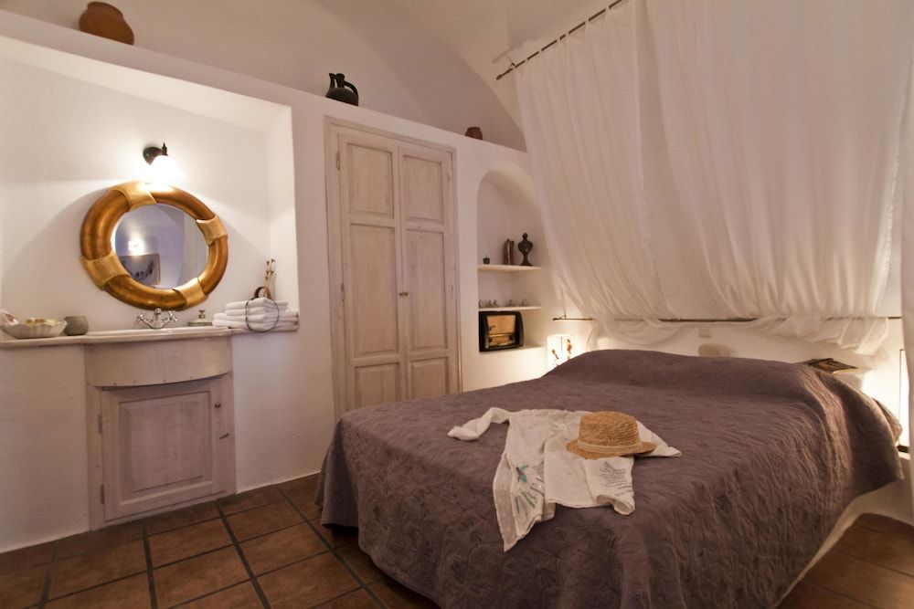 undefined Afroessa Hotel by Pearl Hotel Collection 2