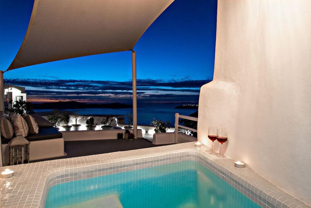 Revelis Villa & Canava Luxury Suite, Partial Sea View, Slope side (Canava) 13