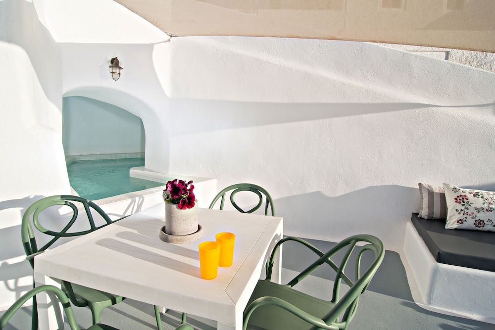 Revelis Villa & Canava Luxury Suite, Partial Sea View, Slope side (Canava) 14