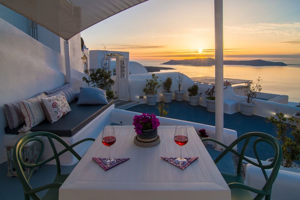 Revelis Villa & Canava Luxury Suite, Partial Sea View, Slope side (Canava)