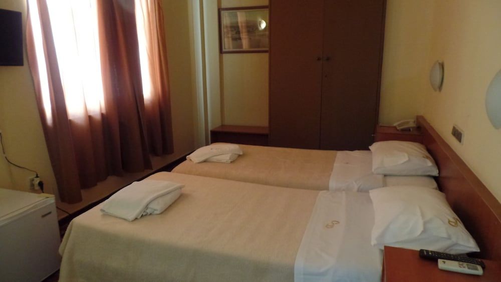 Cavo D'Oro Hotel Economy Twin Room 2