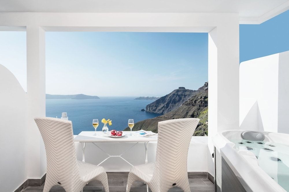 undefined Thireas Hotel 2