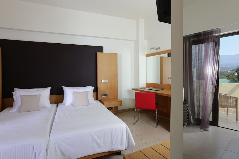 Elite City Resort Double Room, Garden View