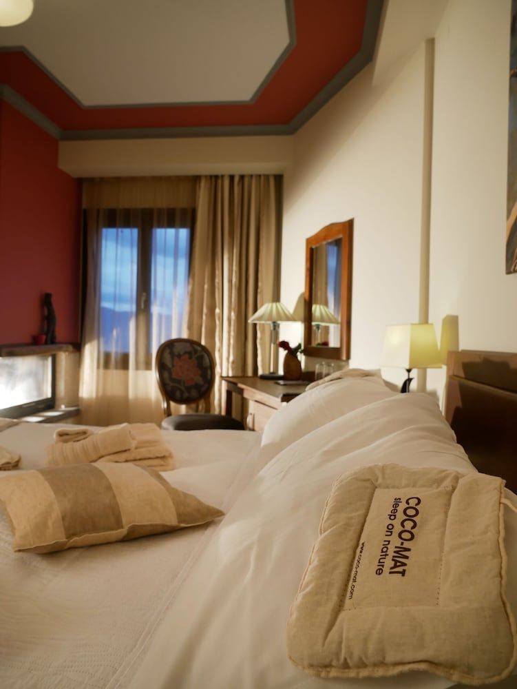 Hotel Rodovoli Deluxe Double Room, Fireplace 4