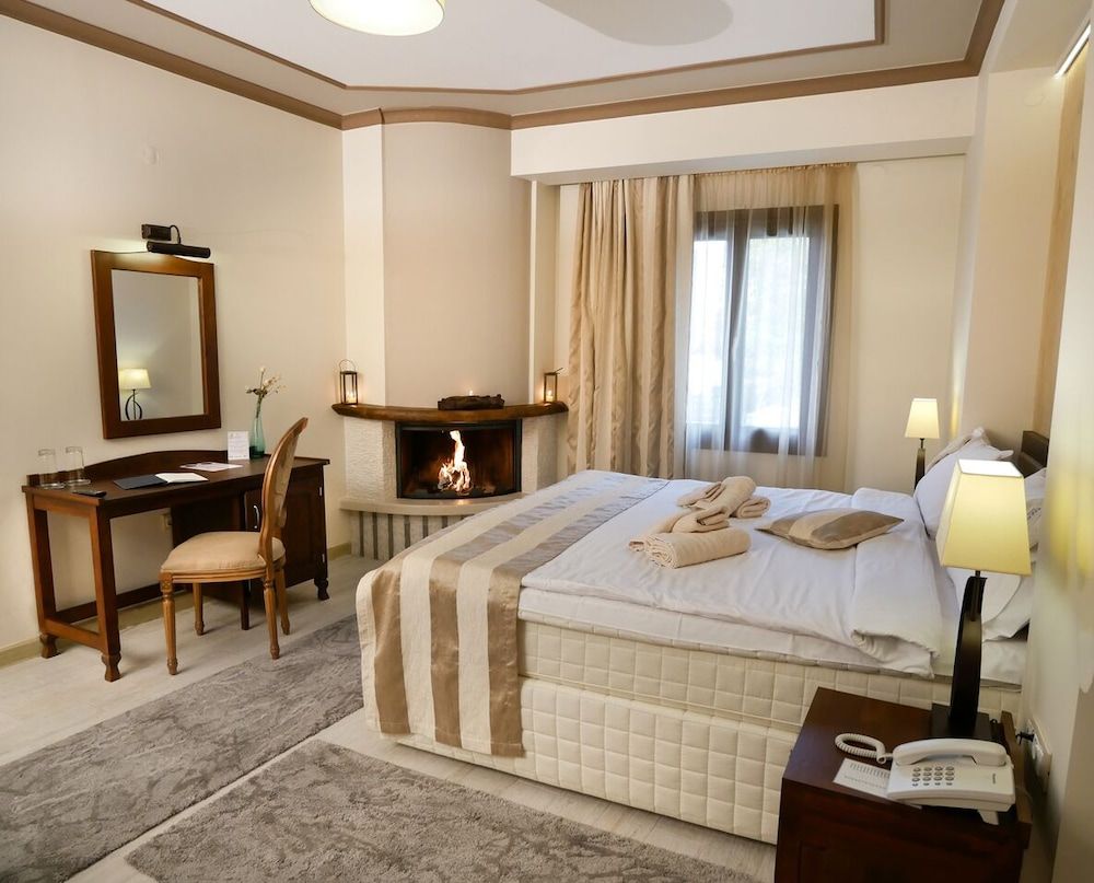 Hotel Rodovoli Deluxe Double Room, Fireplace 2