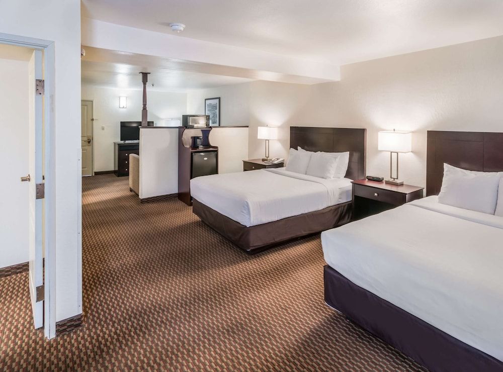 undefined Clarion Inn Page - Lake Powell 7