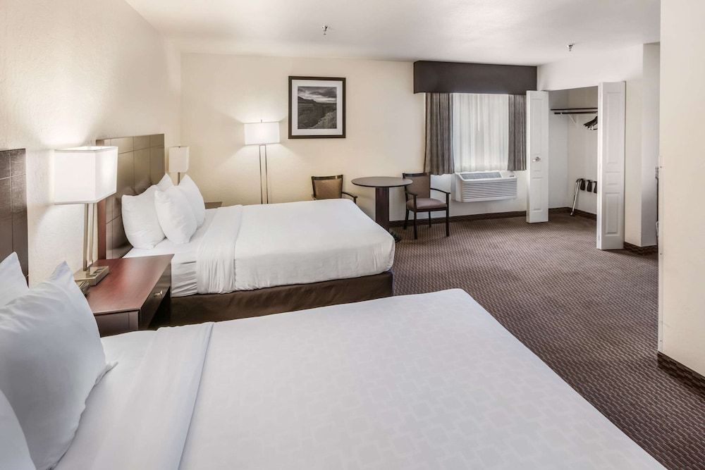 undefined Clarion Inn Page - Lake Powell 3