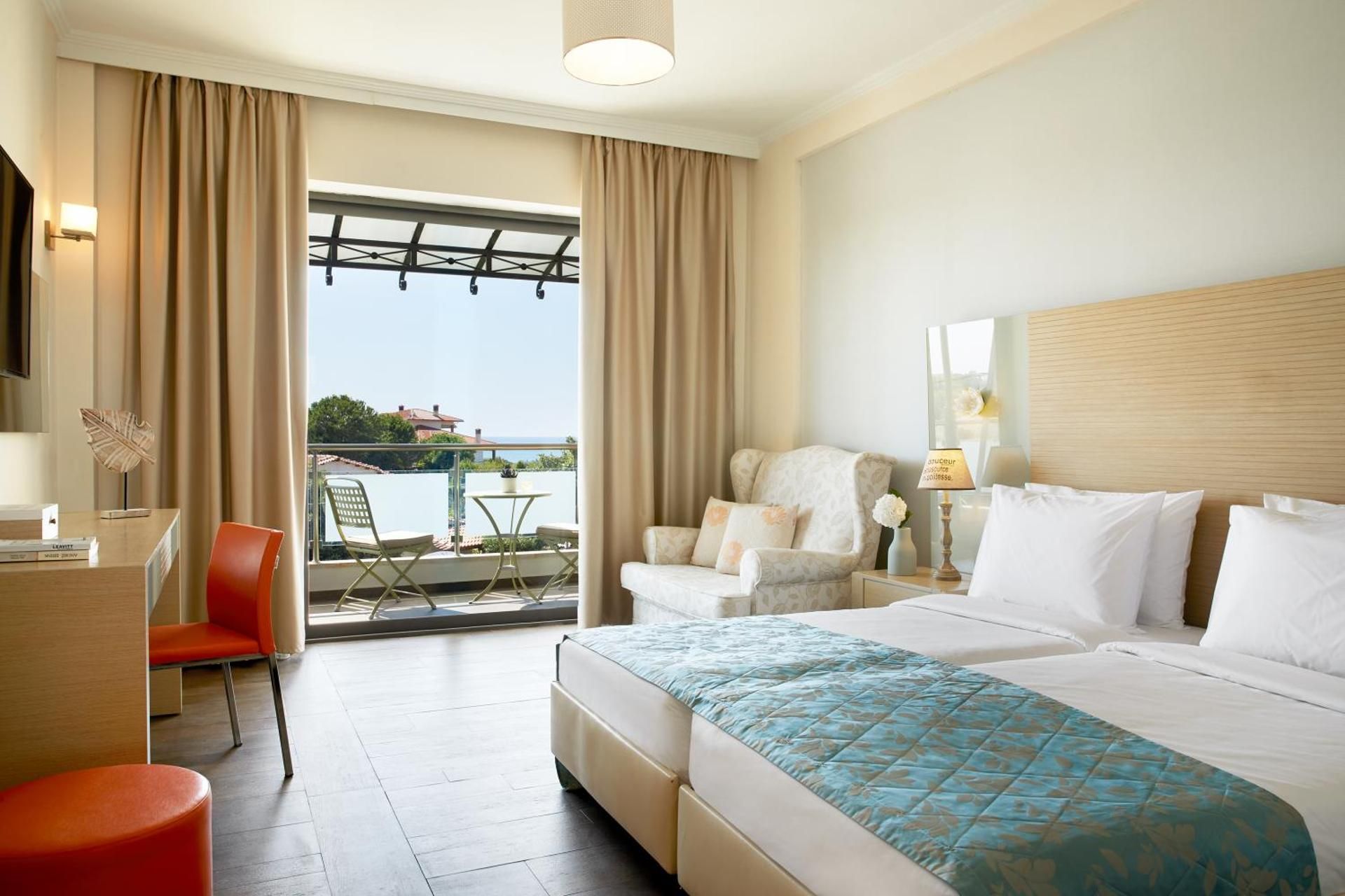 Double Room with Garden View (2 Adults + 1 Child)