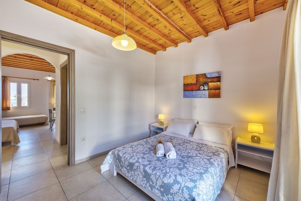 undefined Jewel Apartments 2