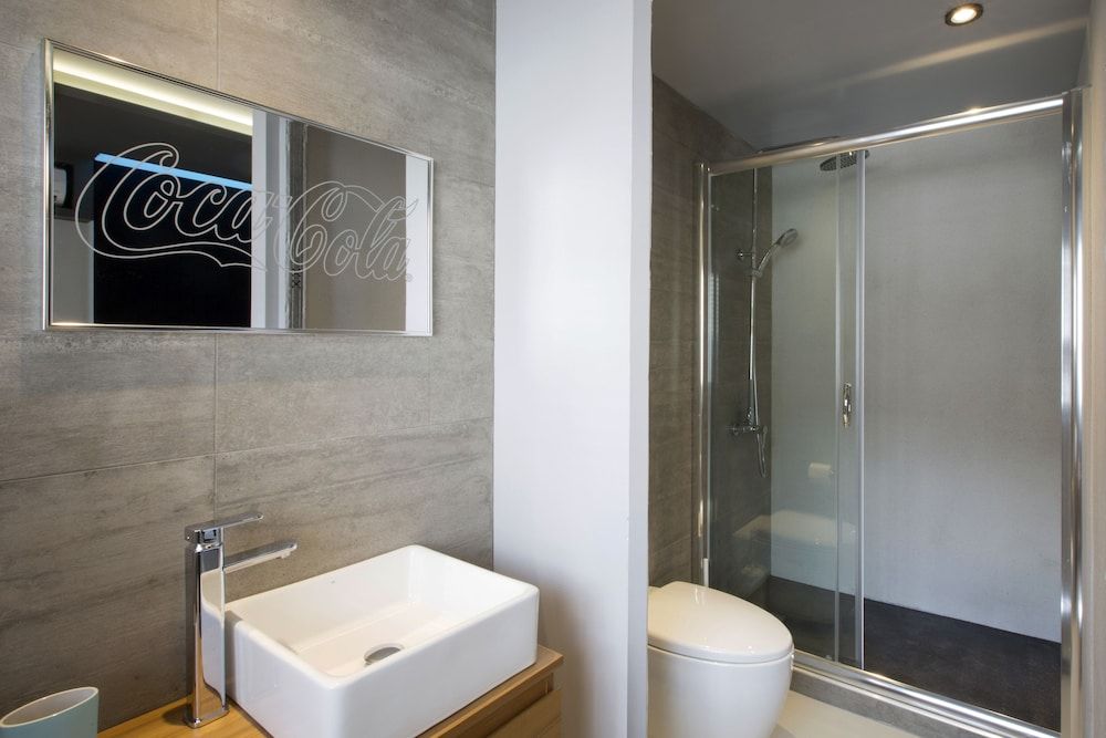 Pi Athens Deluxe Double Room 8