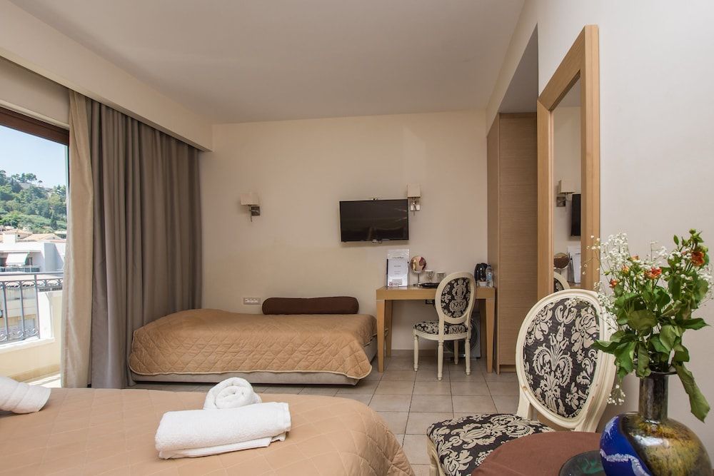 Dali Luxury Rooms Triple Room, Mountain View 3