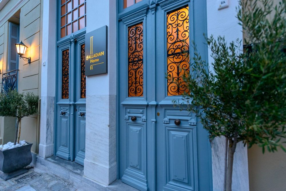 undefined Palladian Home 7