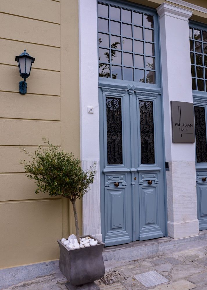 undefined Palladian Home 6