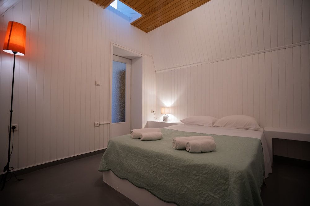 Morning Star House, 2 Bedrooms (Captain Revelis) 3