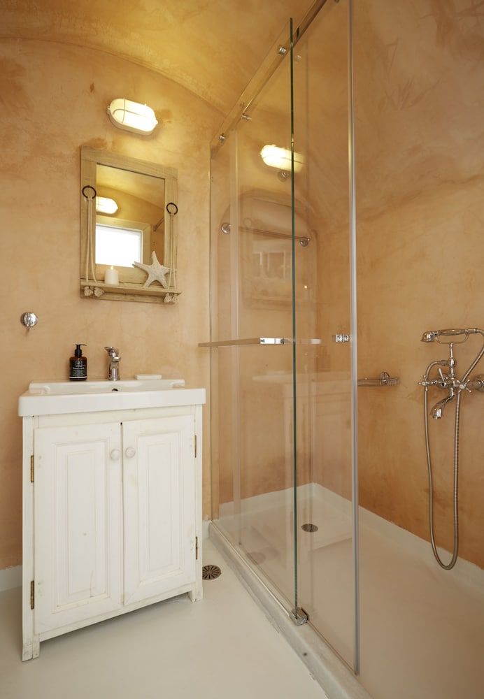 Atrina Canava 1894 Senior Suite, Sea View 6