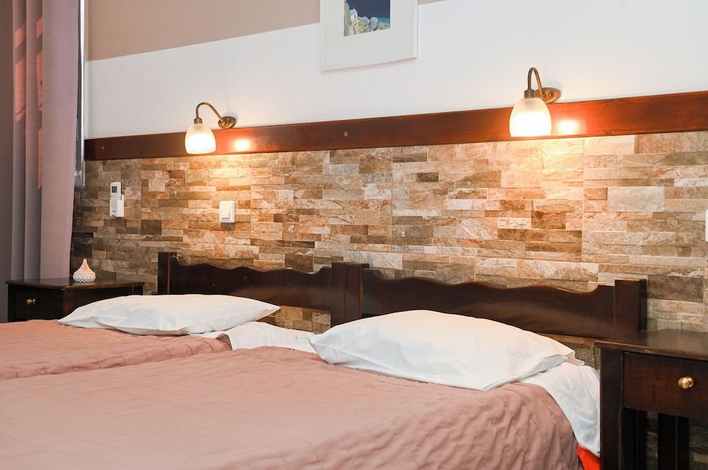 undefined Hotel Narkissos 7