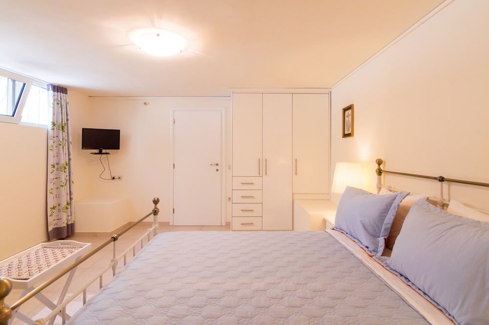 Exclusive Apartment