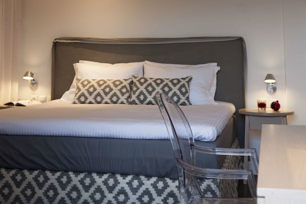 Thomais Boutique Hotel Deluxe Double Room 3