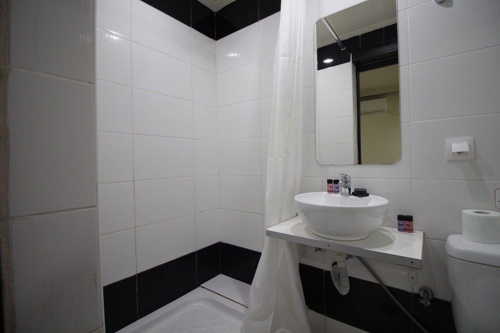 Elikon Hotel Double or Twin Room, Private Bathroom 4