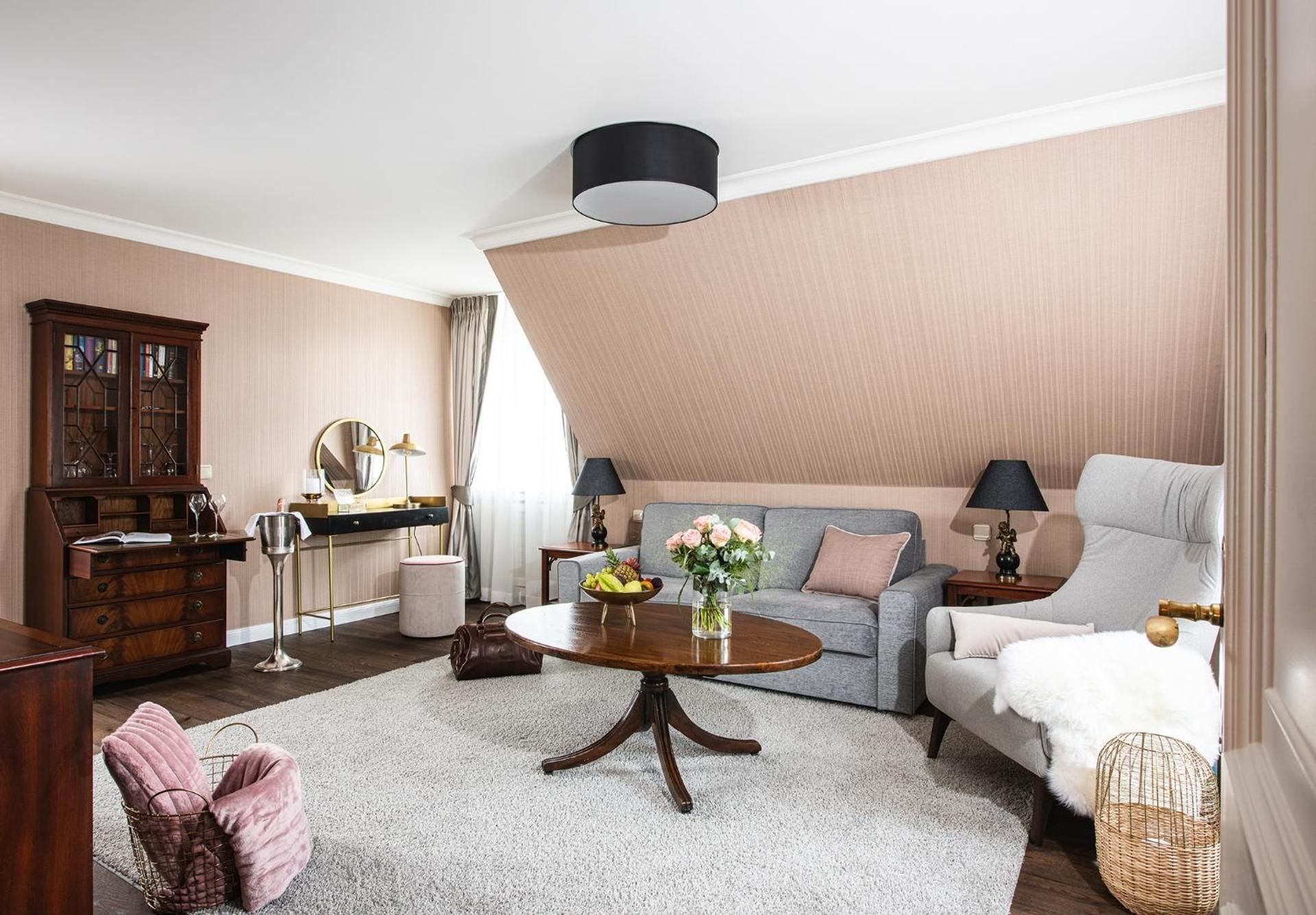 Executive Suite
