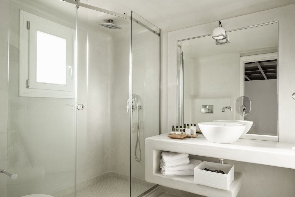 undefined Art Hotel Santorini 7