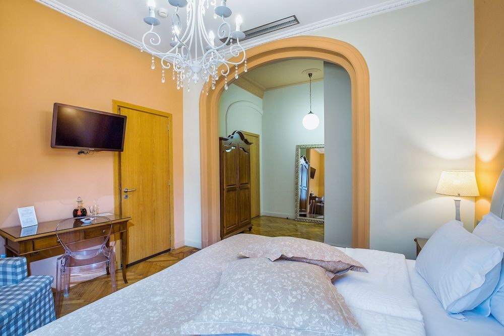 Sweet Home Hotel Superior Double or Twin Room, Balcony 3