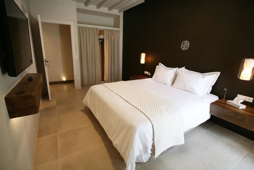 undefined Atlantis Beach Residence 8