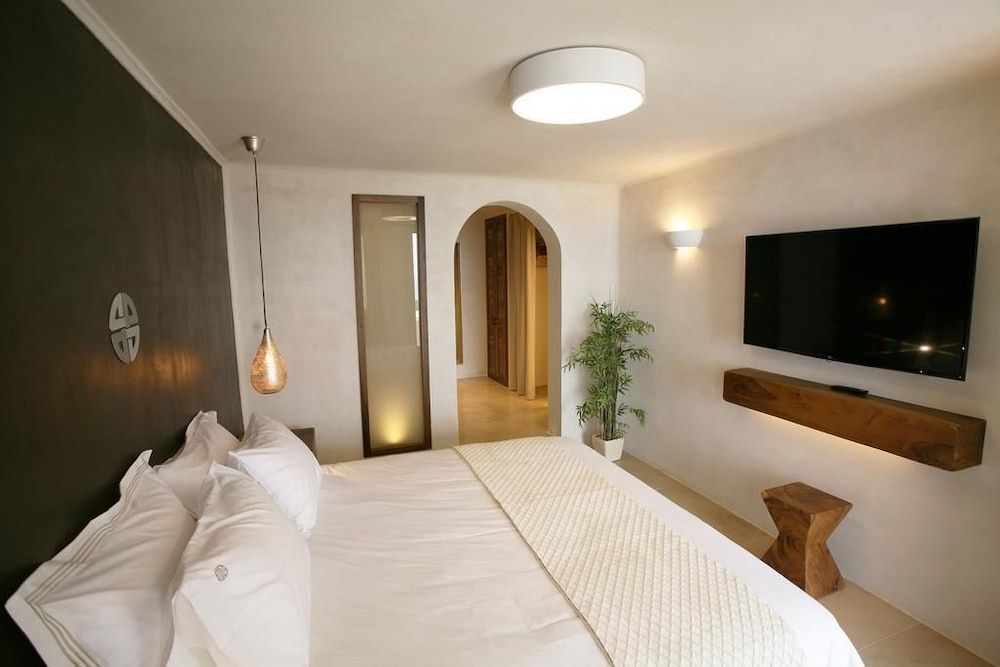 undefined Atlantis Beach Residence 4