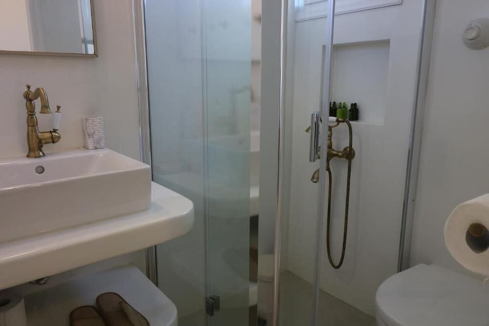 Avra Pahainas Hotel Double Room 5