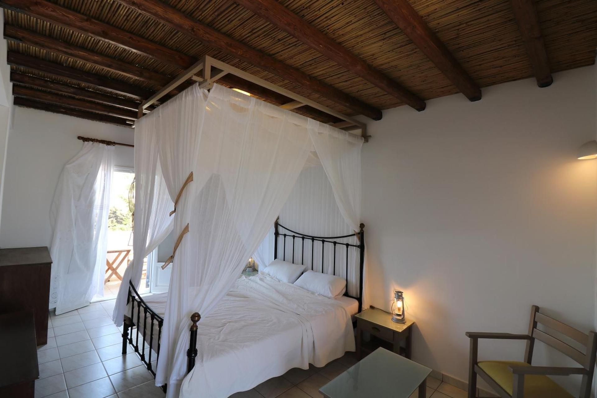 Deluxe Double Room with Balcony and Sea View