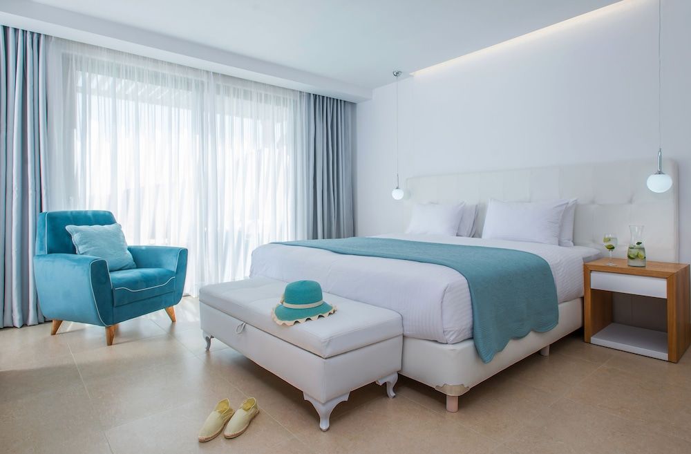 Signature Suite, Private Pool, Sea View