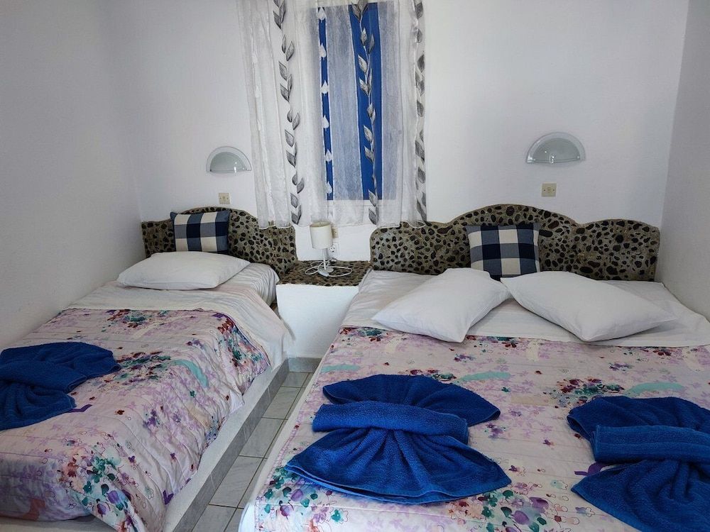 undefined Studios Apartments Kapetanios 4