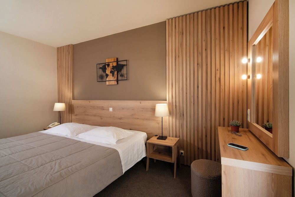 Marina Alimos Hotel Apartments Standard Apartment, 2 Bedrooms, Partial Sea View 2