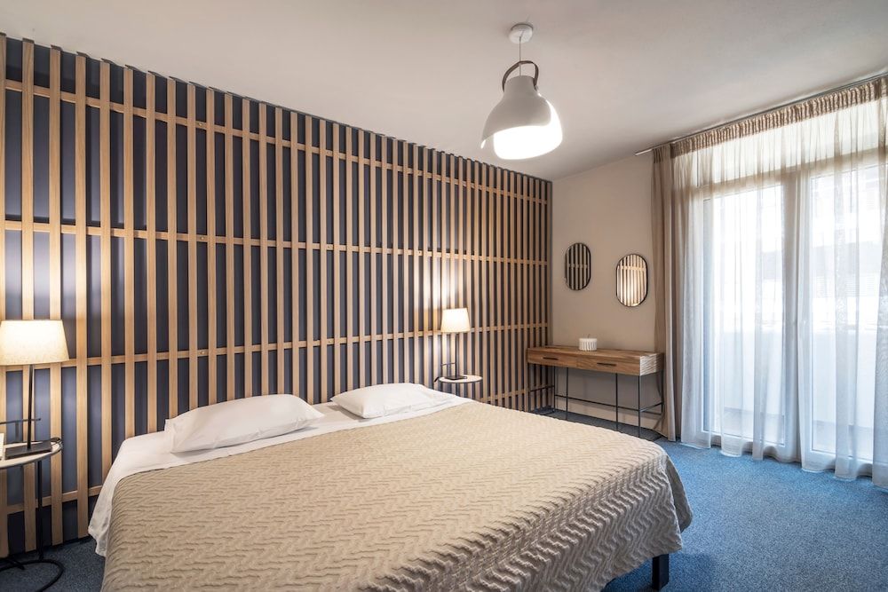 Marina Alimos Hotel Apartments Premium Apartment, 2 Bedrooms, Partial Sea View 4