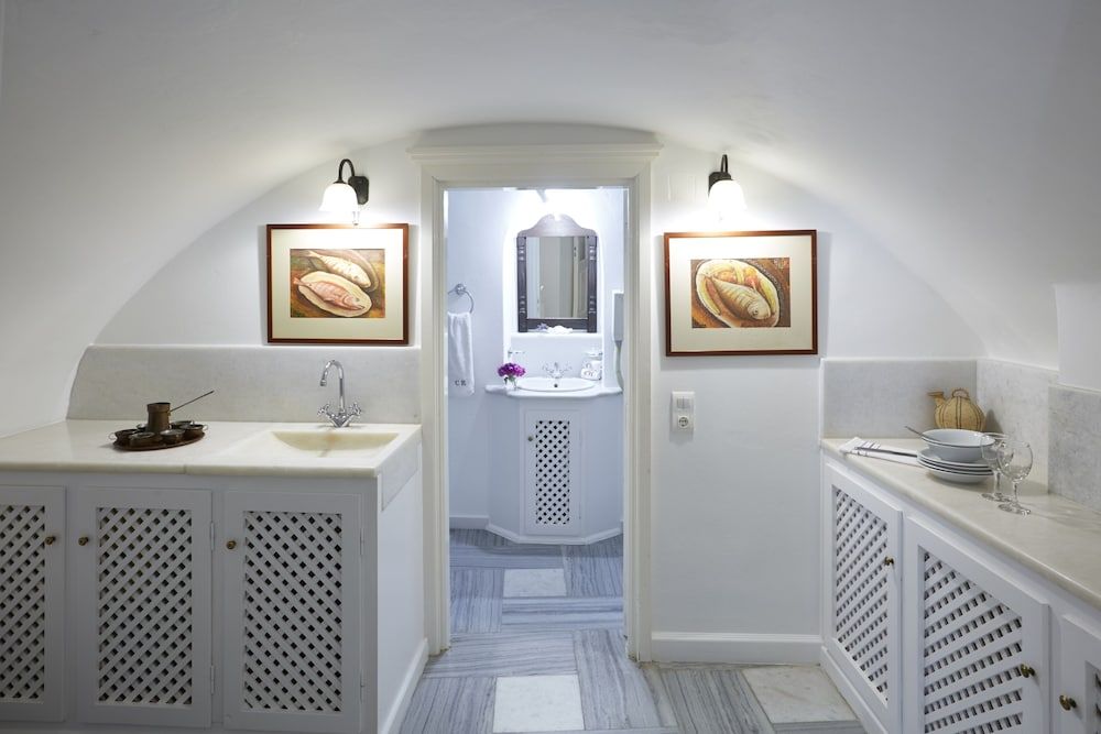 undefined Cori Rigas Suites 6