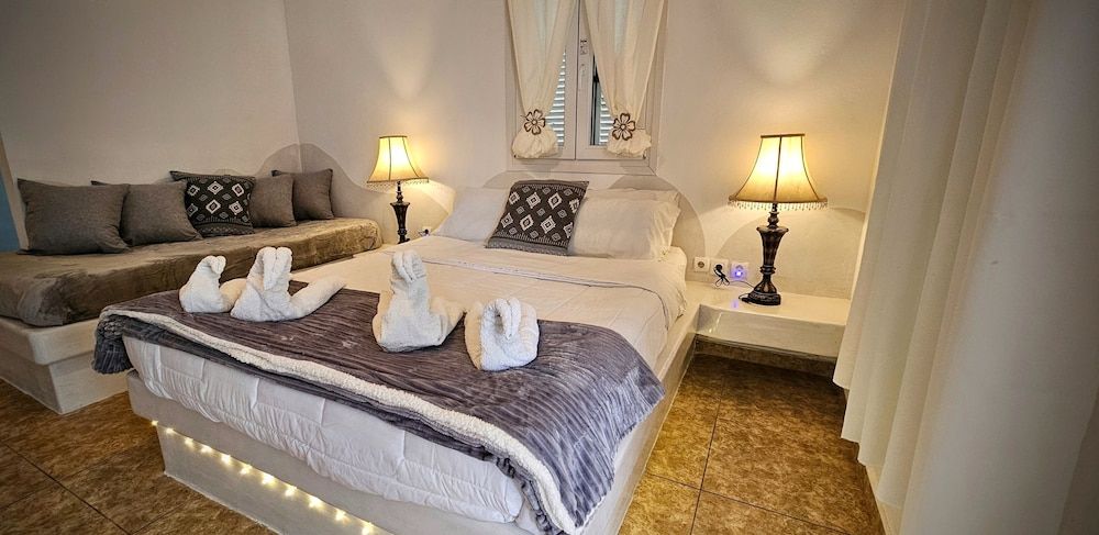 Pleasure Beachside Studios Double Room 32