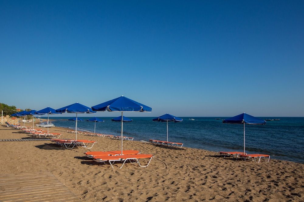 Ionion Beach Apartment Hotel