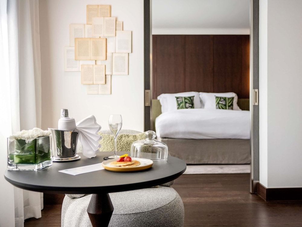 Suite, 1 King Bed, Garden View (Homage Marguerite Yourcenar)