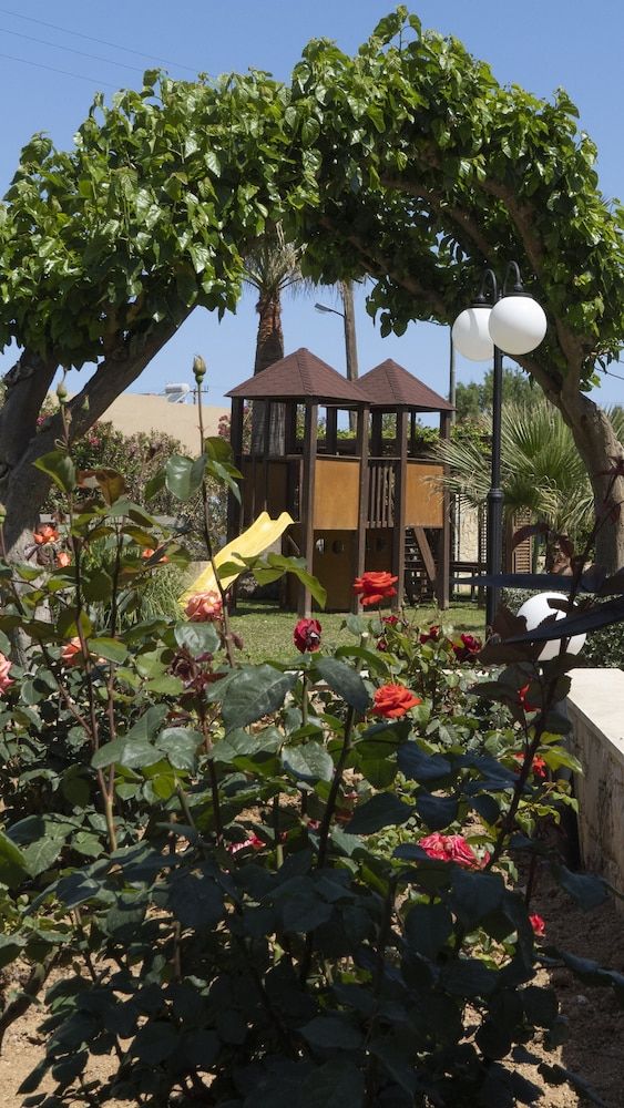 Maleme Mare Beach Resort Hotel