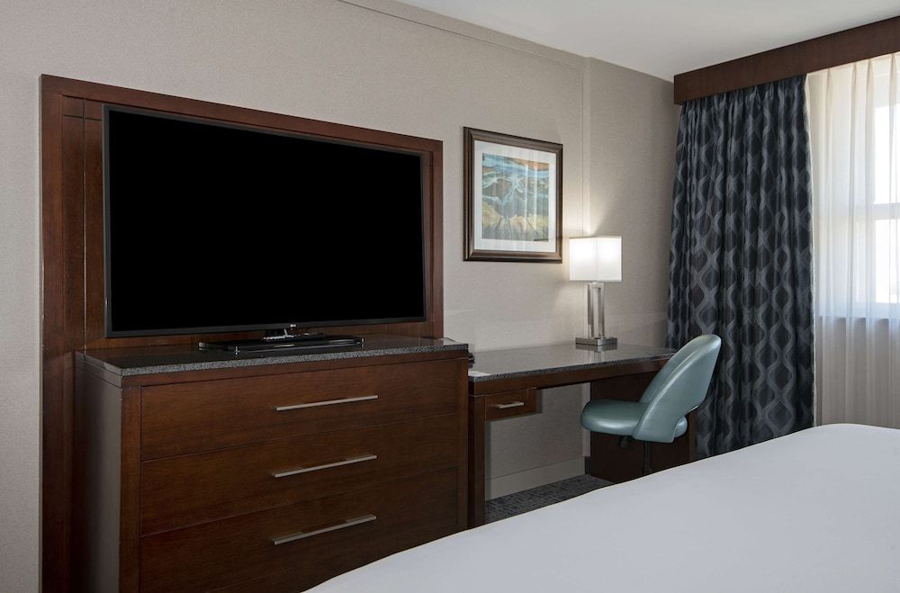 undefined Doubletree by Hilton Hotel Kamloops 3