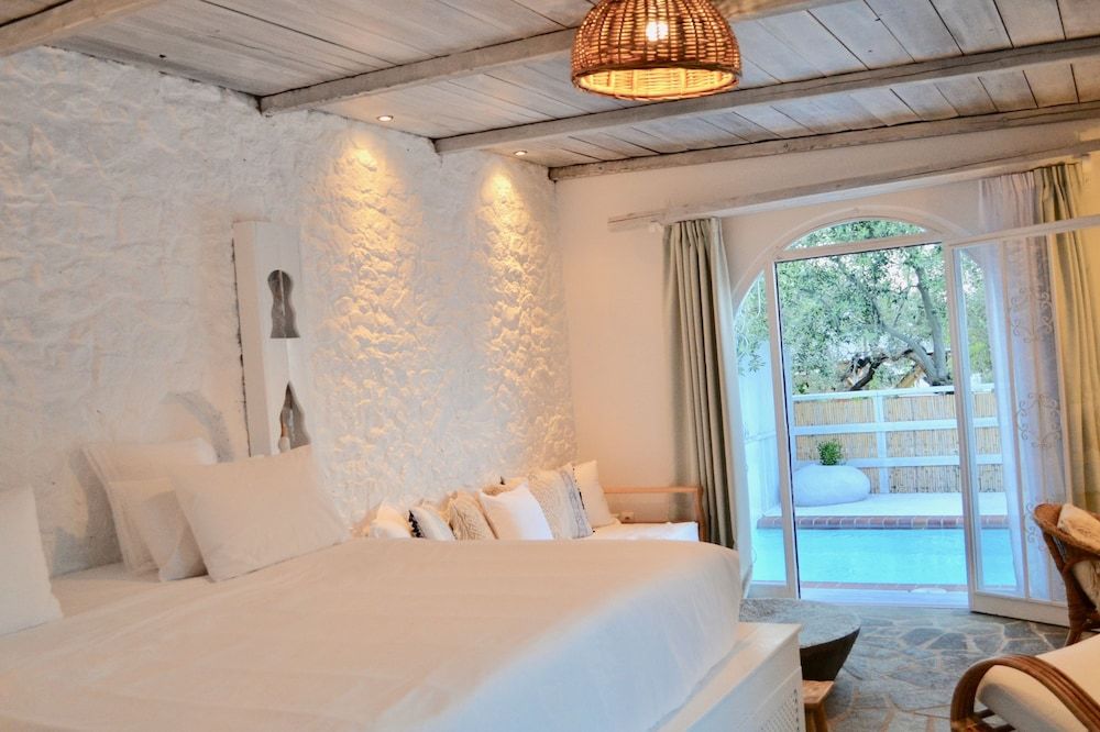Suite, Private Pool (MEDITERRANEAN)