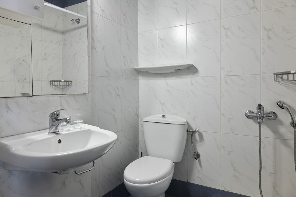 Triple Room (2 adults + 1 child)
